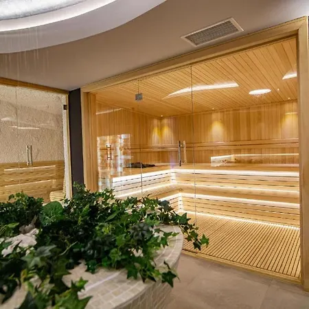 Lux 3 Titova Sony Ps Gratis Apartament *