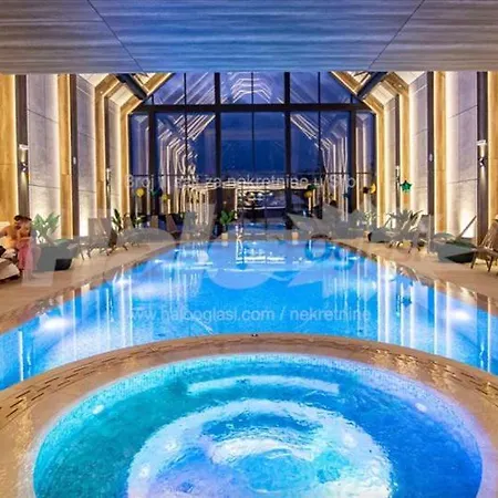 Lux 3 Titova Sony Ps Gratis Apartament *