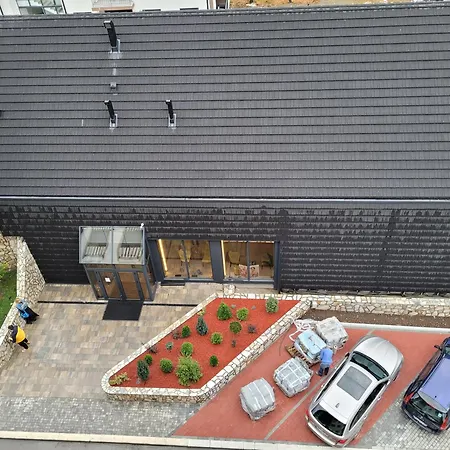 Apartment Lux 3 Titova Sony Ps Gratis