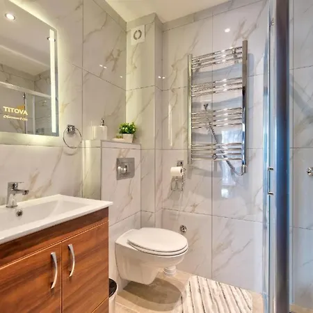 Lux 3 Titova Sony Ps Gratis *