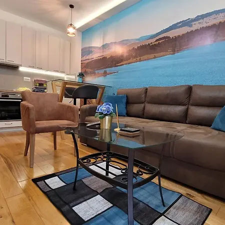 Lux 3 Titova Sony Ps Gratis Zlatibor